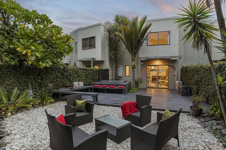 30/21 Hunters Park Drive Three Kings_13