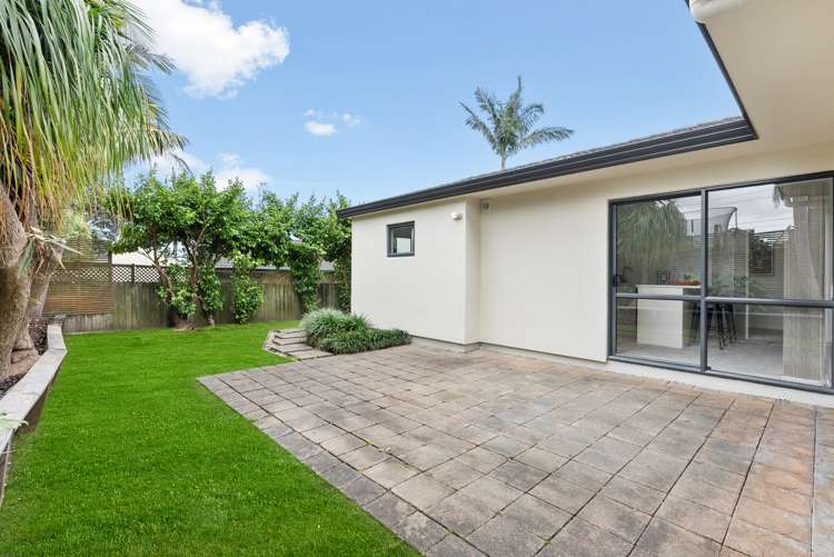 8 Amarillo Place Manurewa_13