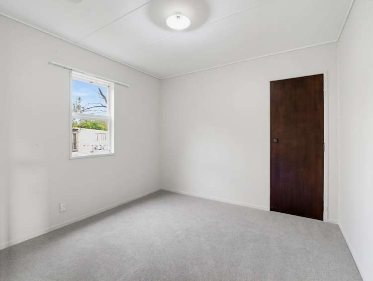 22 Waitere Street Marton_9