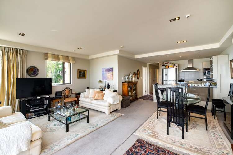 8/22 Hospital Terrace Hospital Hill_6