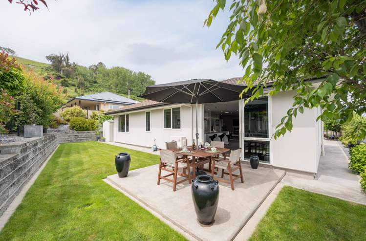 3 Norfolk Place Stoke_11