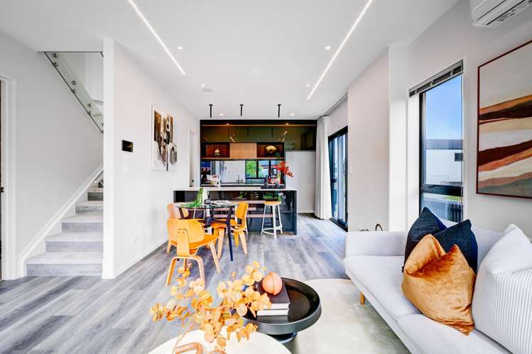 66 Wavecrest Lane Hobsonville_3