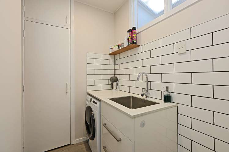 78 Avondale Road Taradale_16