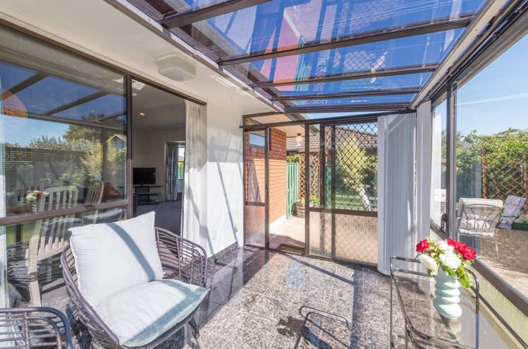 14 Pettit Place The Wood_15