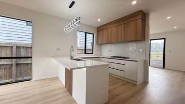 4 Roku Place_1
