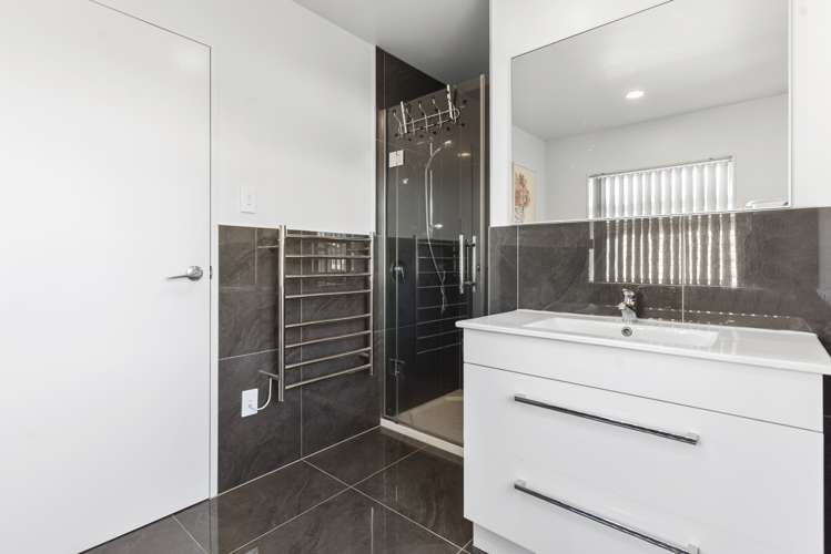 19 Pate Crescent Favona_6