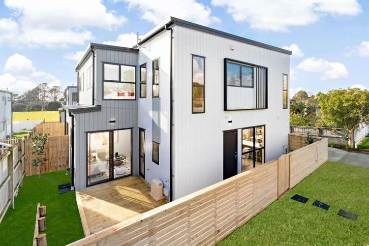 15D Granville Drive Massey_15