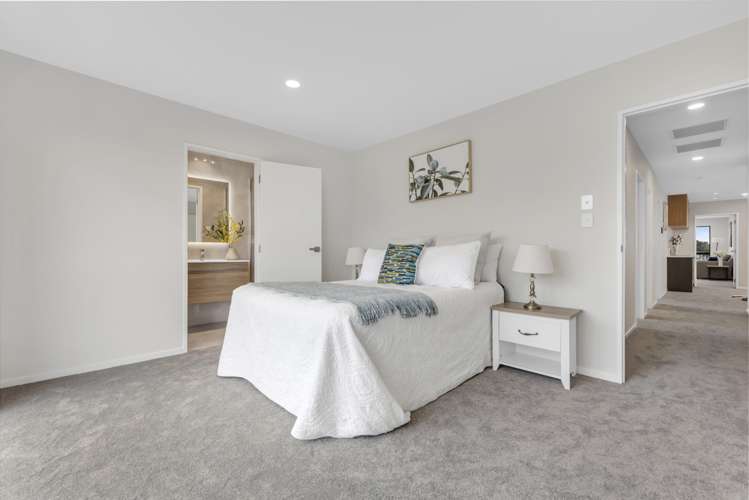 66 Koromeke Street Flat Bush_24