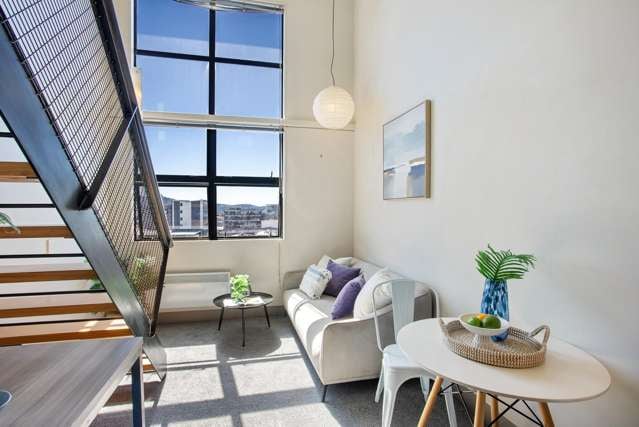 44/29 Webb Street Mount Cook_2