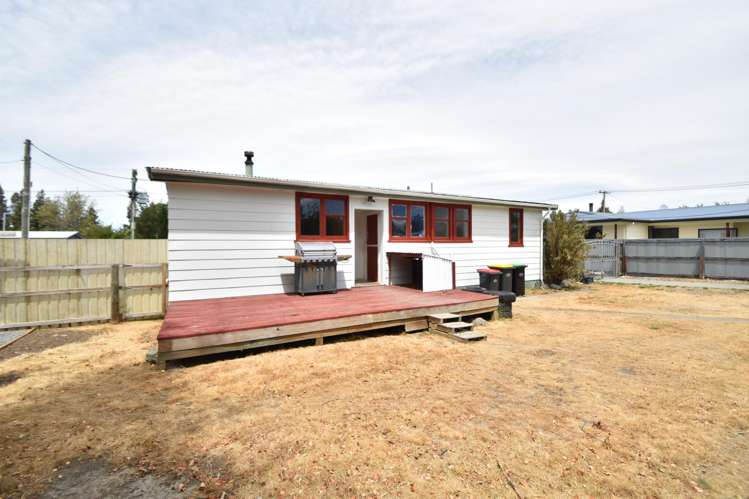 38 Jollie Road Twizel_15