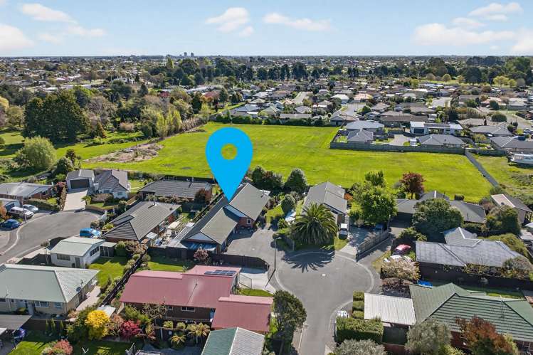 4 Windward Lane Bromley_12