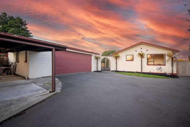 28b Connemara Drive Northwood_1