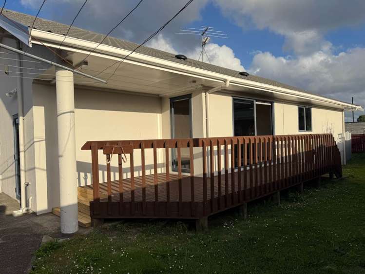 8 Cambridge Road Manurewa_16
