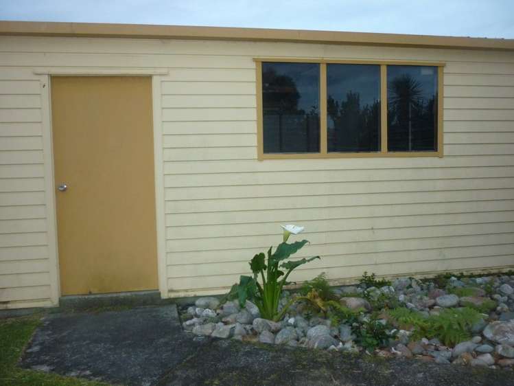 10 Cook Street Carters Beach_17