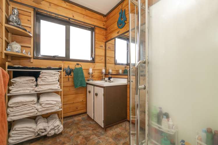 29 Robinson Road Whitianga_12