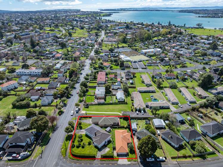 1 and 1A Caen Road, 12 and 12A Tripoli Road Panmure_9