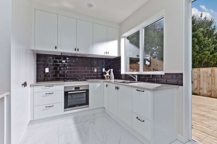 48 Resolution Drive Gulf Harbour_6