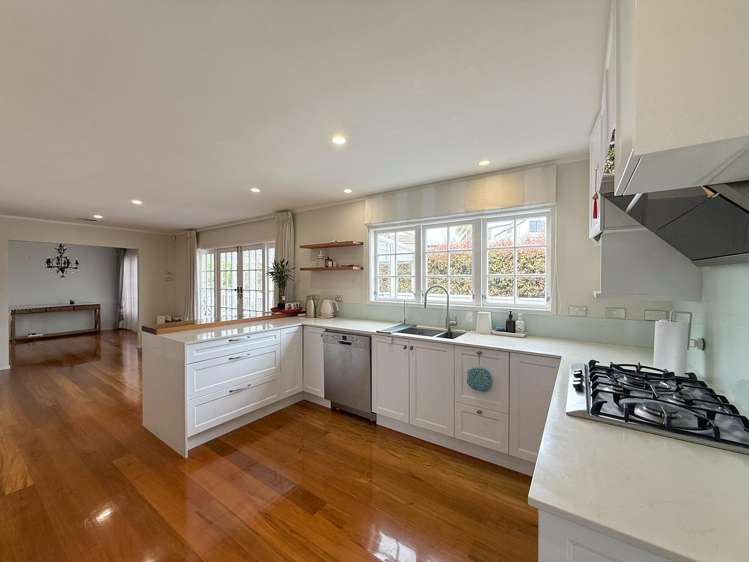 63b Long Drive St Heliers_9