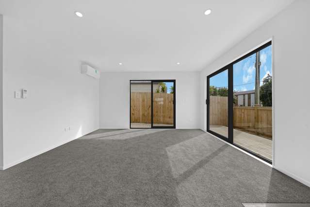 15A Holland Avenue Point England_4