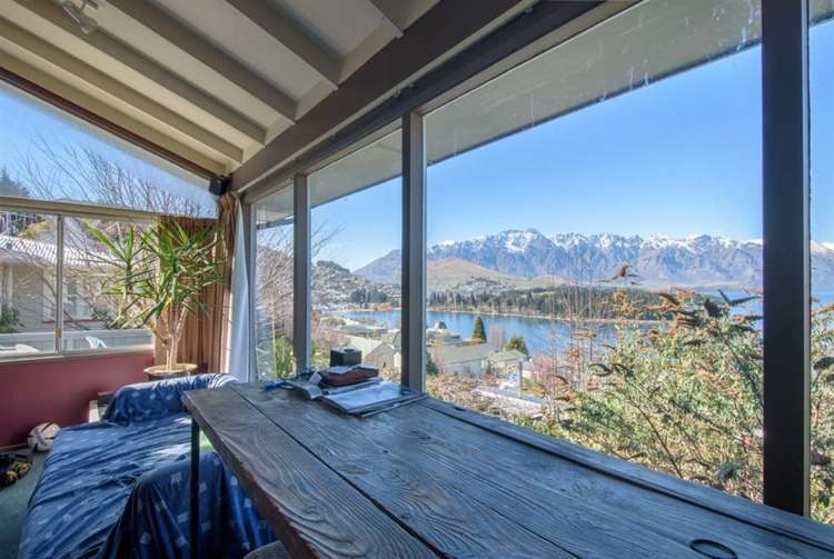 18 Lomond Crescent Queenstown_4