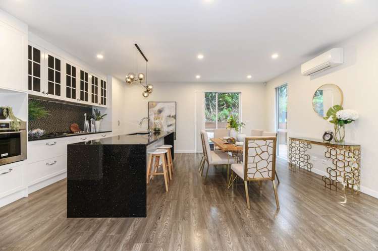 39 Remuremu Street Long Bay_7