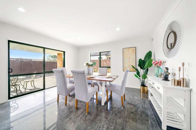 99 Moyrus Crescent East Tamaki Heights_3