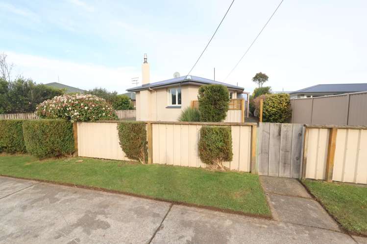 146 Edinburgh Crescent Waikiwi_24