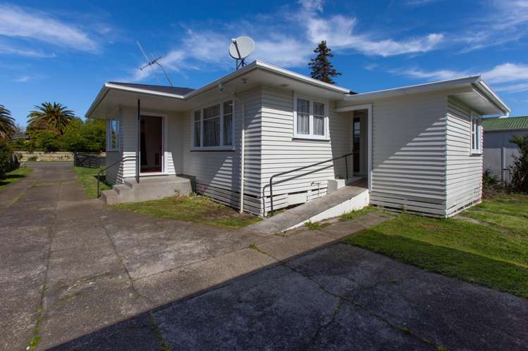 297 High Street Dannevirke_1