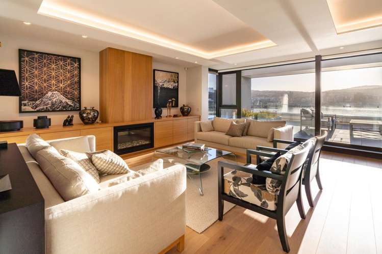 2/308 Oriental Parade Oriental Bay_6