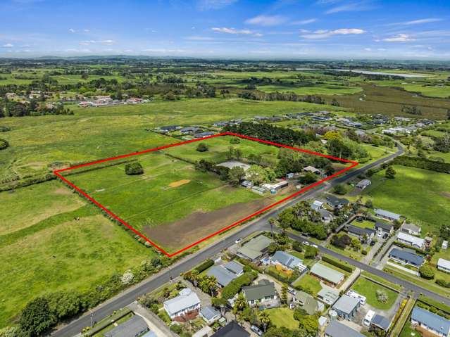 Large landholding with residential zoning