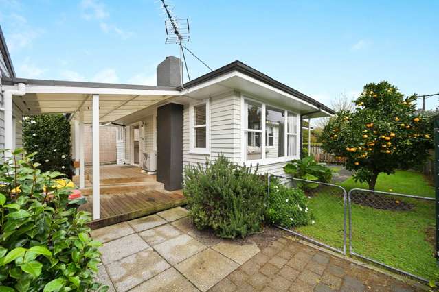 64 Aurora Terrace Hillcrest_2