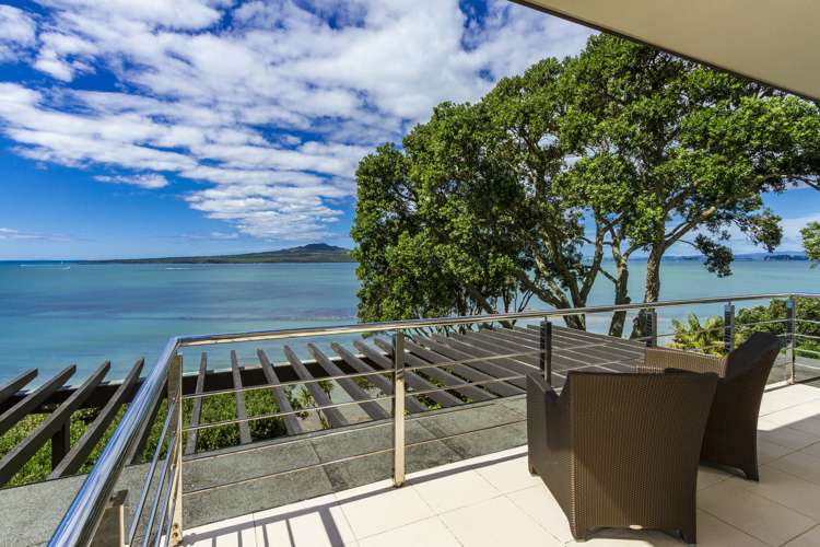 54 Seacliffe Avenue Belmont_19