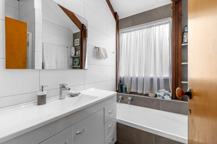 65 Gibson Road Dinsdale_13