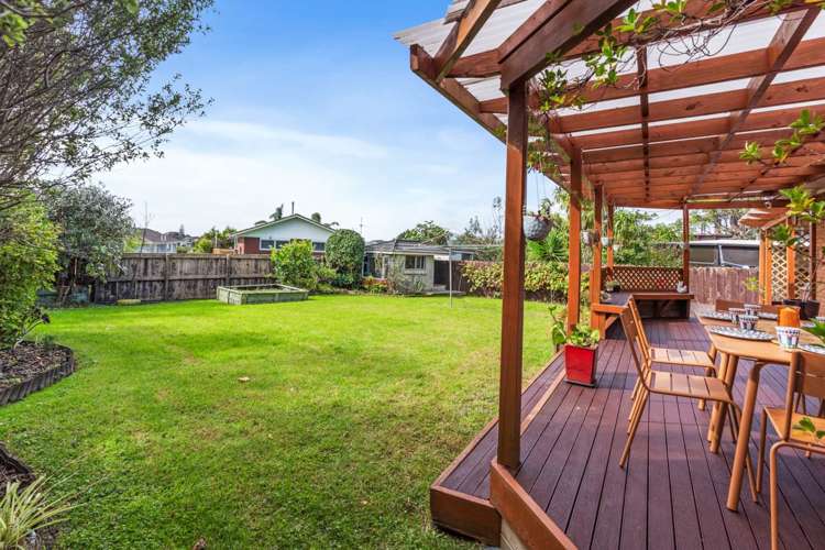 12 Pakira Avenue Glendene_11