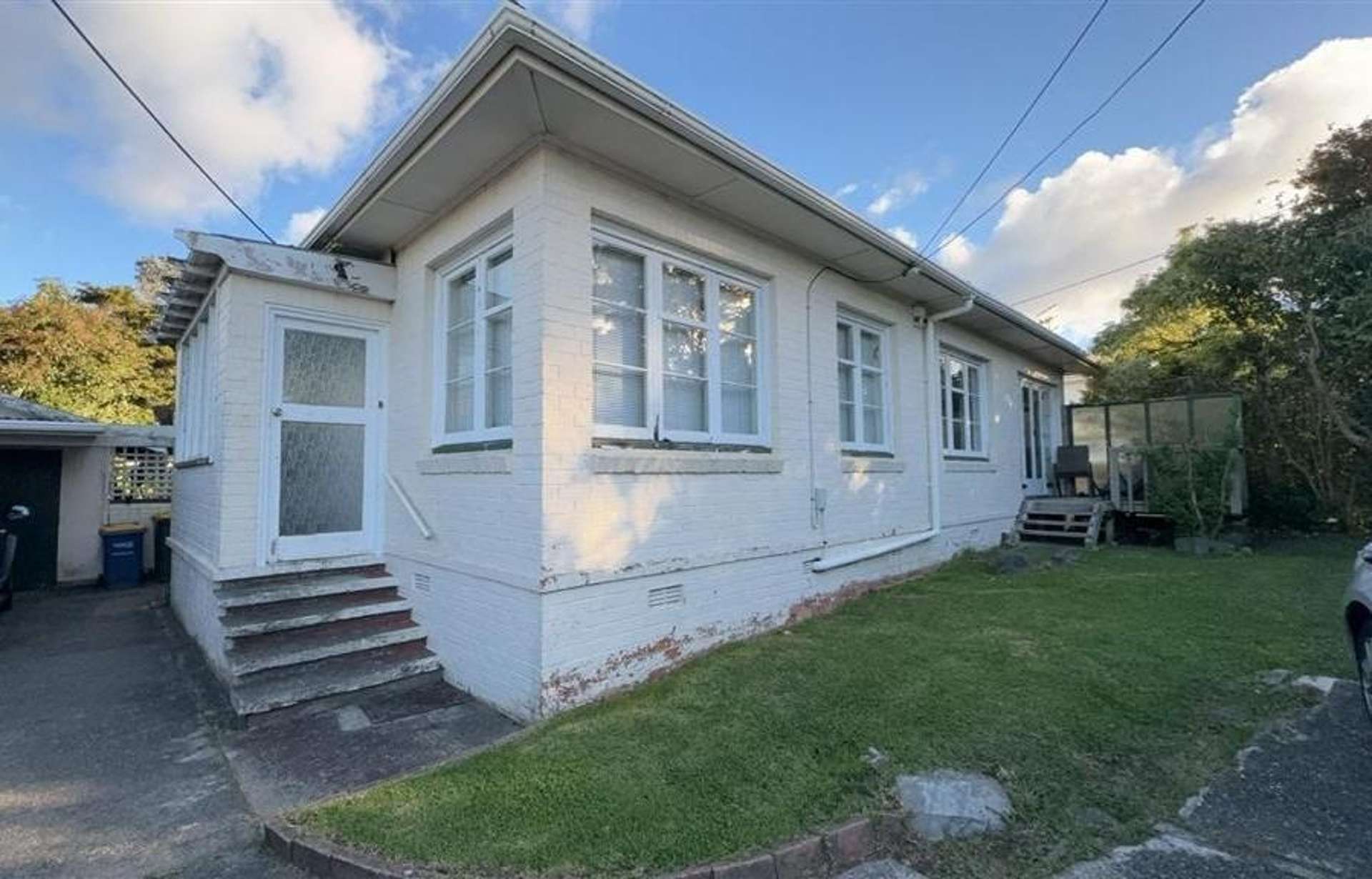 214 Onewa Road 10868_0
