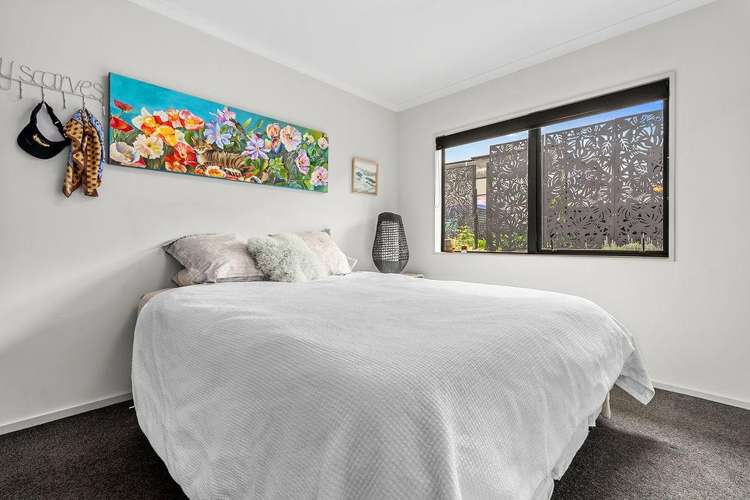 13 Missy Crescent, Pisa Moorings Mount Pisa_13