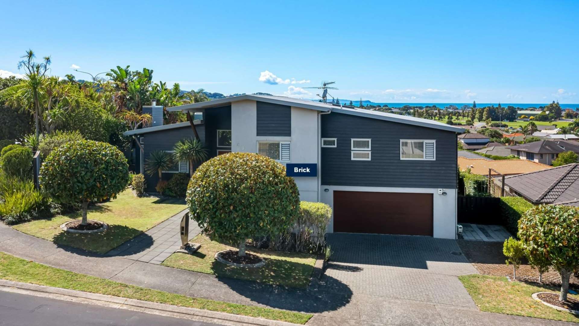 60 Chesterfield Way Orewa_0