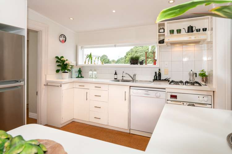 8 Saint Mary Street Thorndon_2