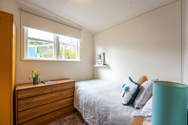 119 Queens Drive Oneroa_13