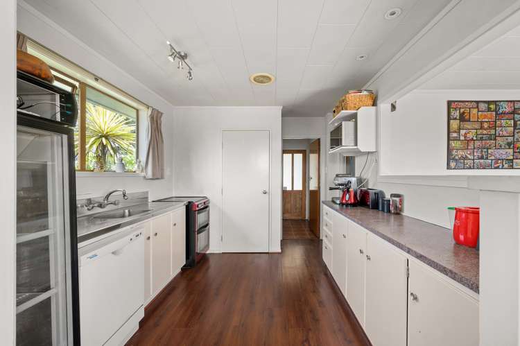 17 Rautawhiri Road Helensville_5