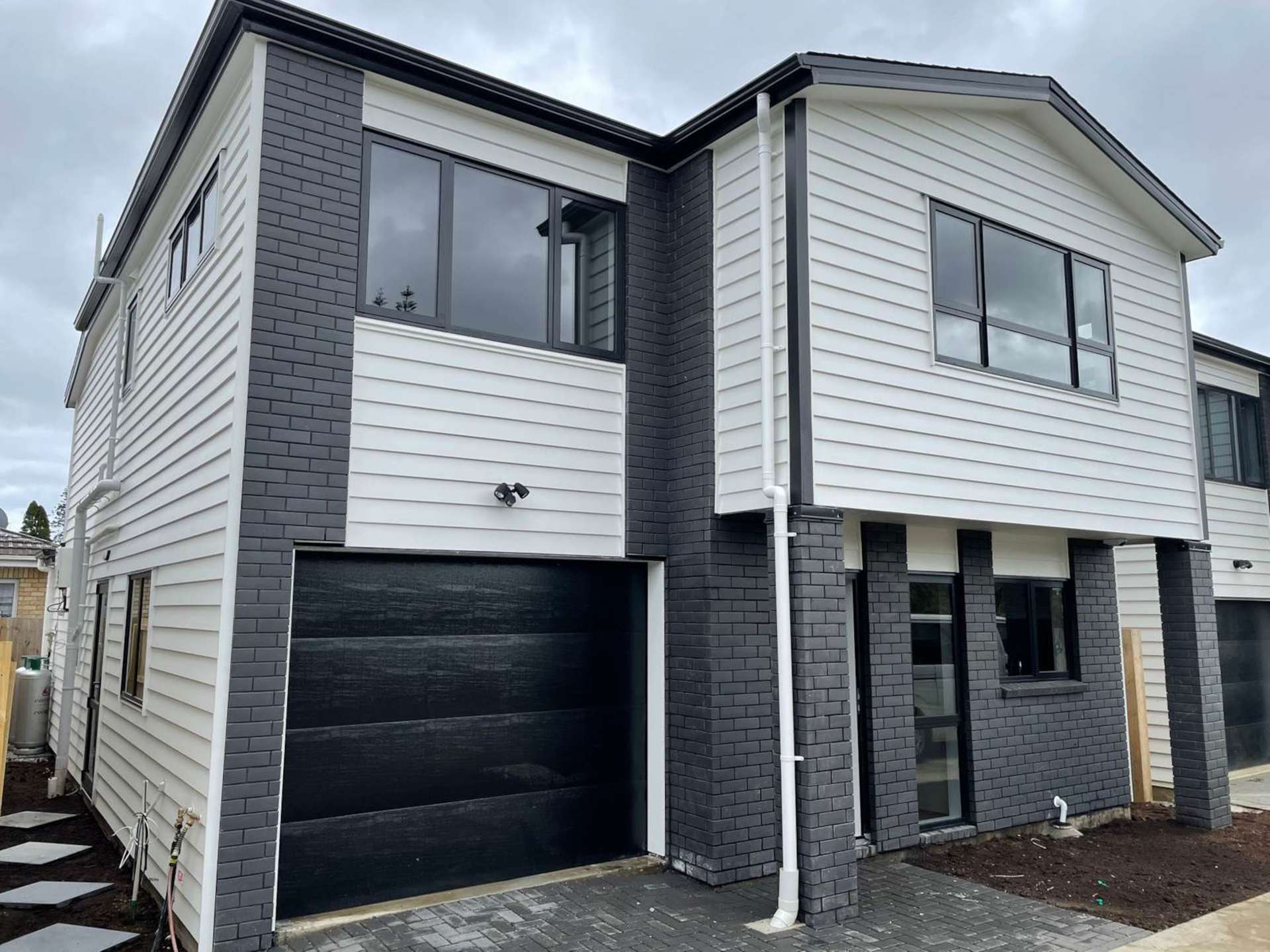 111e Russell Road Manurewa_0