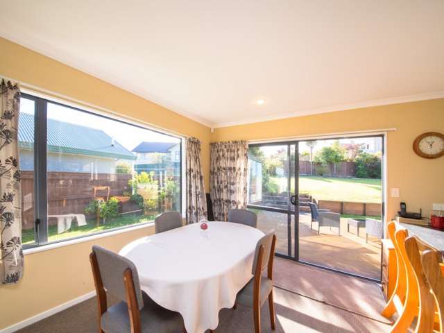 64 Fraser Drive Feilding_4