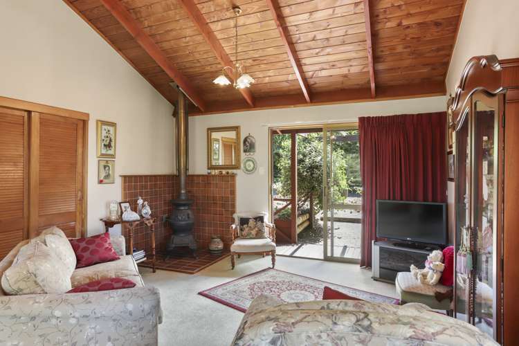 72 Shetland Street Glen Eden_5