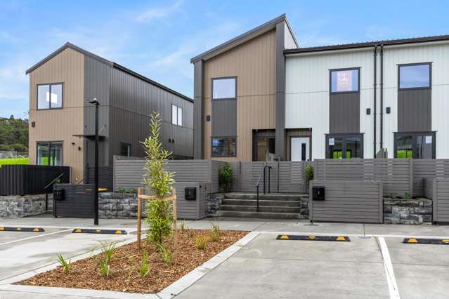 End Terrace Comfort and Style