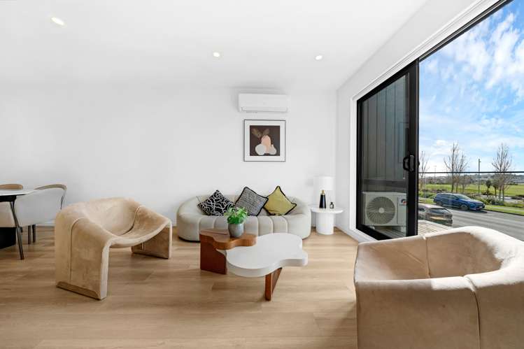43 Flat Bush School Road Flat Bush_10
