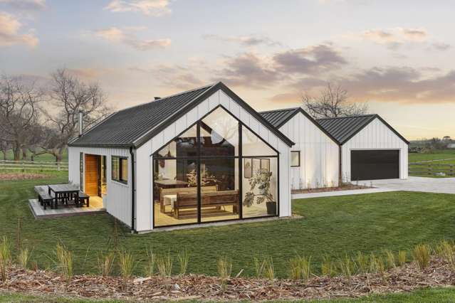 3072 Cambridge Road Cambridge_2