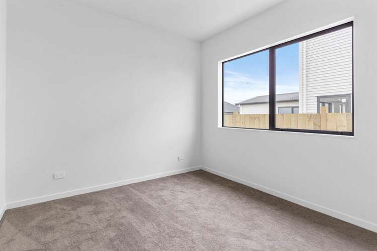 81 Clarks Beach Road Clarks Beach_13