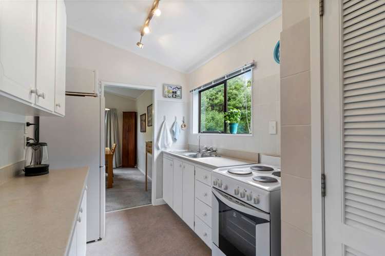 11 Gails Drive Okura_7