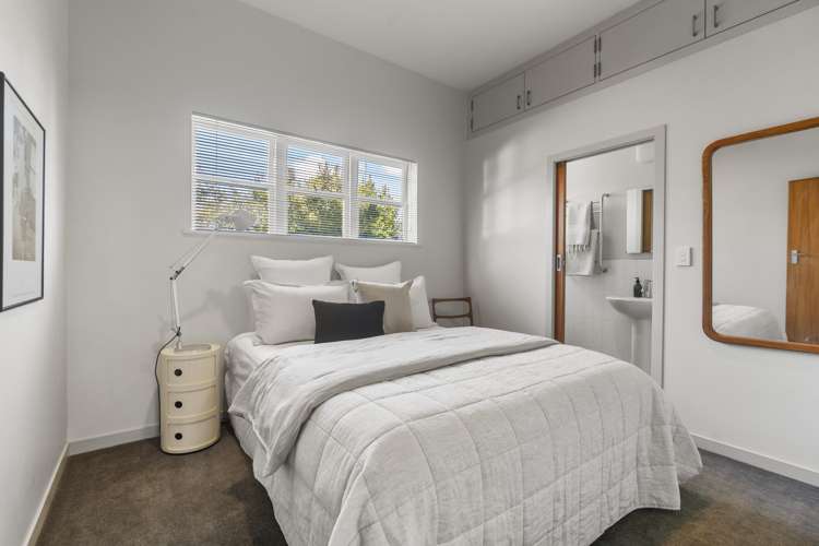 41 Old Lake Road Narrow Neck_25