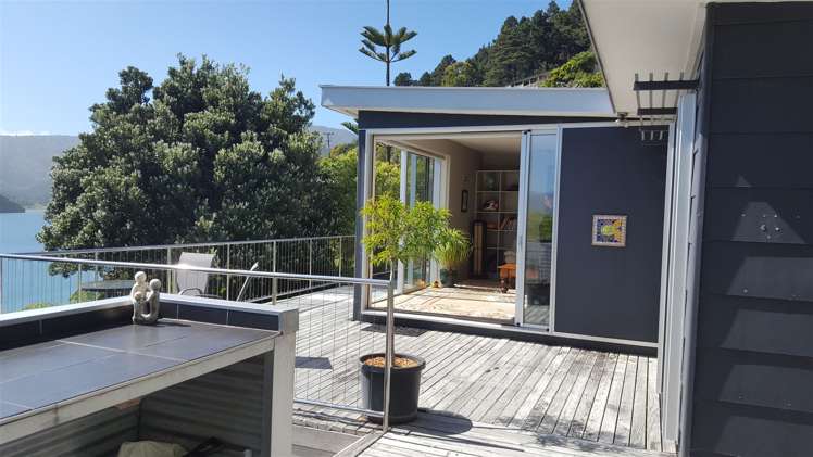 417 Port Underwood Road Whatamango Bay_16